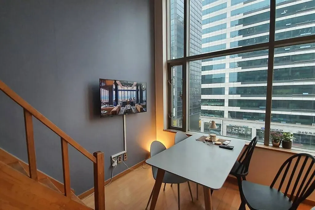 公寓 首爾Hongdae Studio Duplex #6 Cozy Netflix公寓
